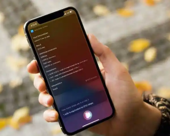 苹果AI转向：或弃用自研模型，引入Anthropic/OpenAI技术升级Siri